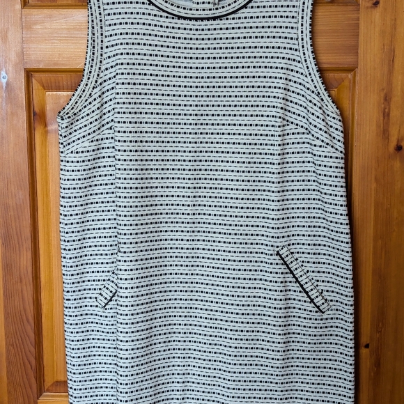 Loft mini dress - Picture 2 of 6